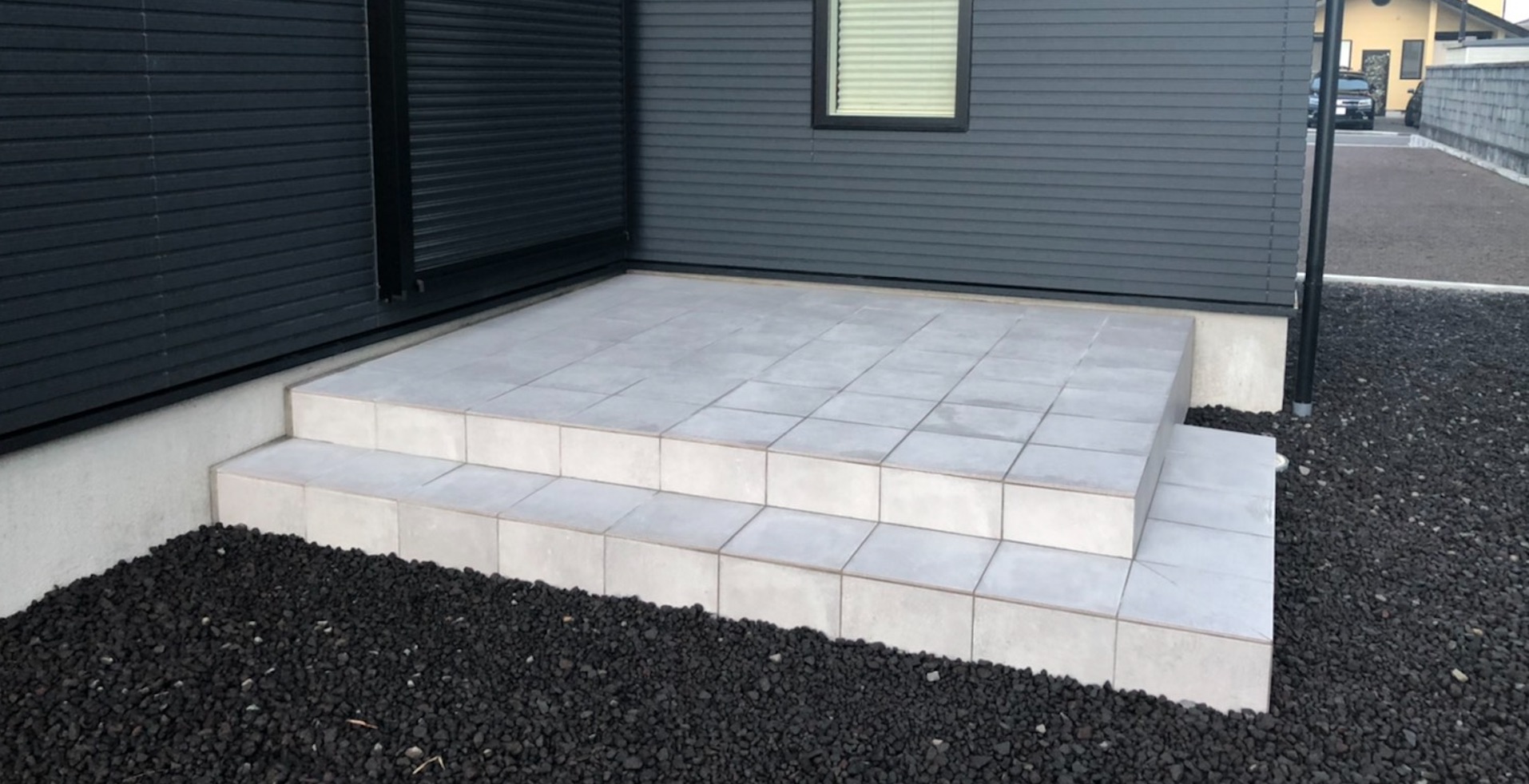 富士市のお庭 エクステリアのことなら 株式会社グリーンテル緑訓 コラム 木製ウッドデッキ ハードウッドデッキ 樹脂製ウッドデッキ タイルデッキ のメリットデメリットについて